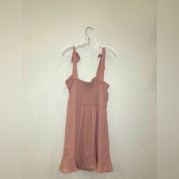 Socialite Dress Size Medium - Picture 2 of 5